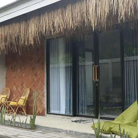 The Valley Villa Senggigi Exterior photo